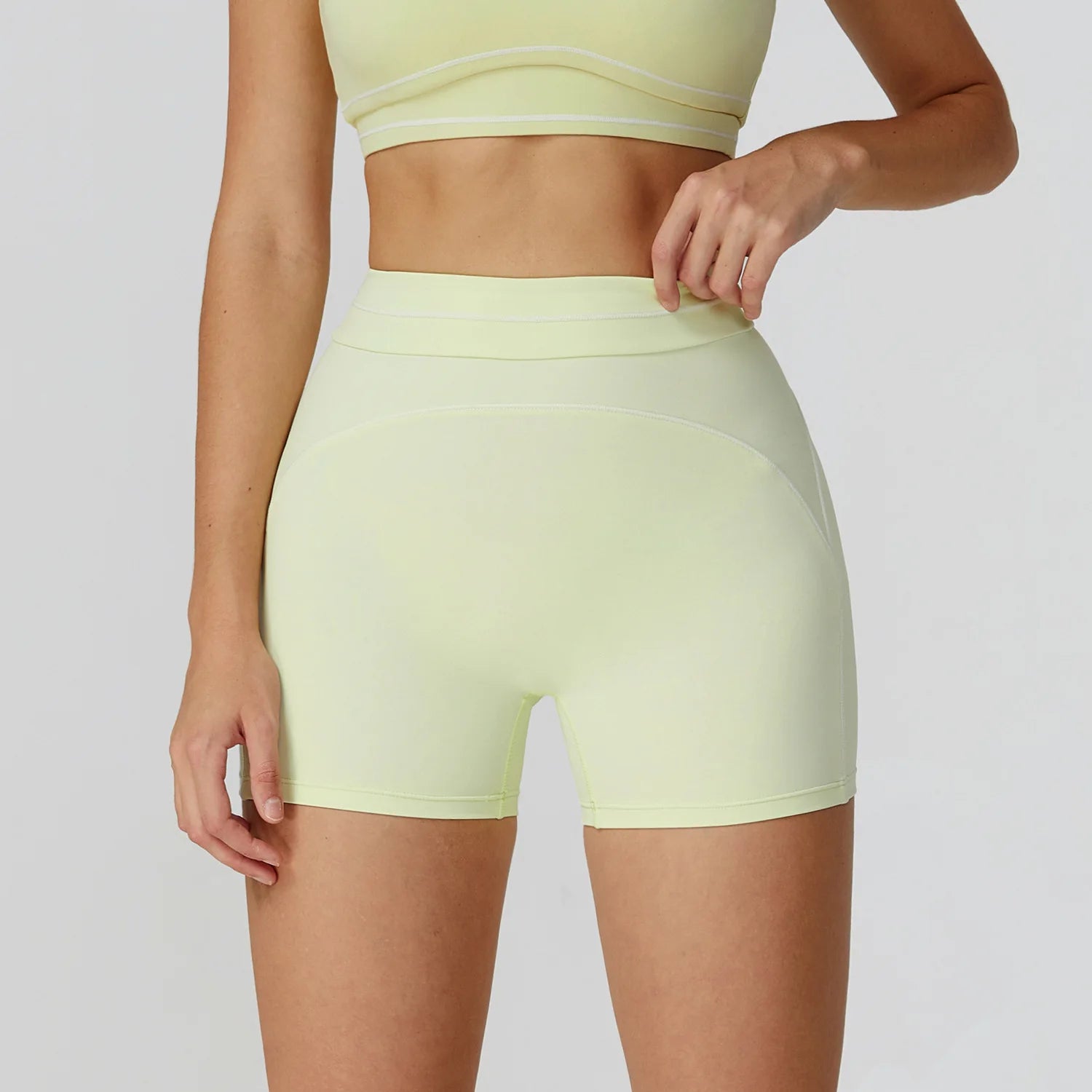 Luxencea™️ – 2-Piece Sculpting Activewear Set