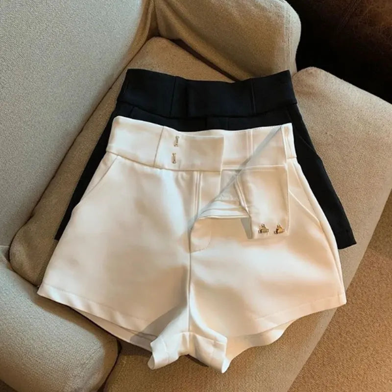 Luxencea™️ – Chic High-Waisted Shorts
