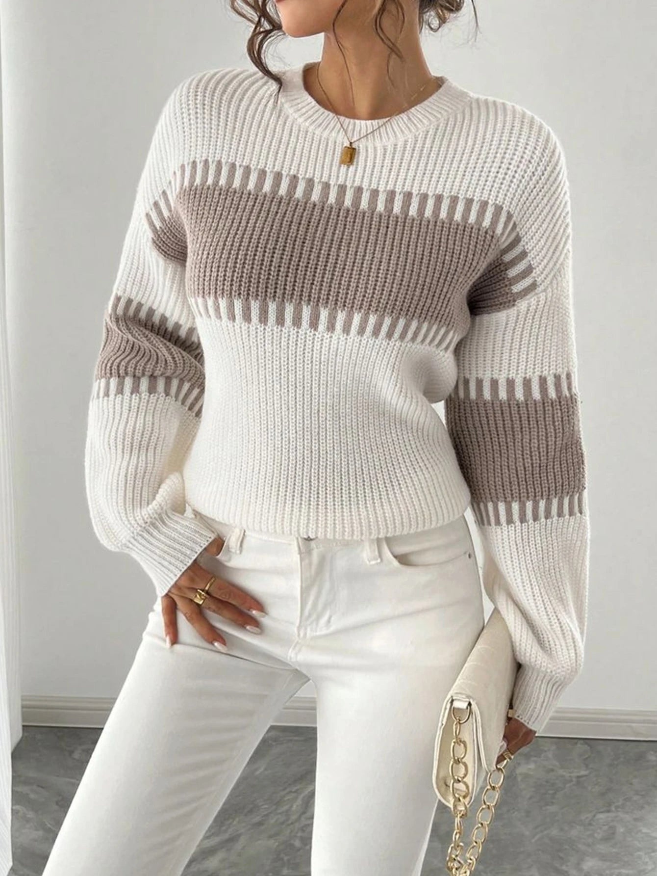 Luxencea™ – Cozy Striped Elegant Sweater