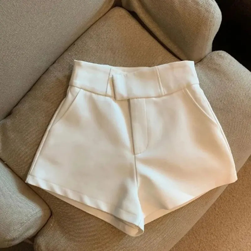 Luxencea™️ – Chic High-Waisted Shorts